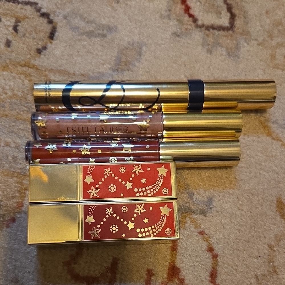 Estee Lauder Gold and Red Starry Makeup Collection